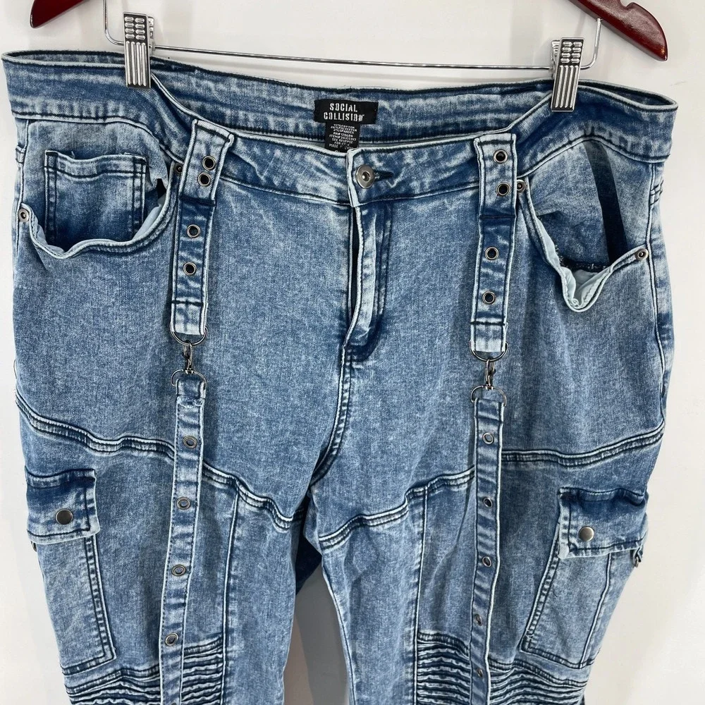 Social Collision Jeans Women Sz 20 Acid Wash Moto Suspender Flare Low‎ Rise 38